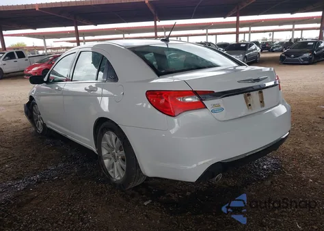 2014 Chrysler 200 Touring из США, поврежденный, VIN 1C3CCBBGXEN119537